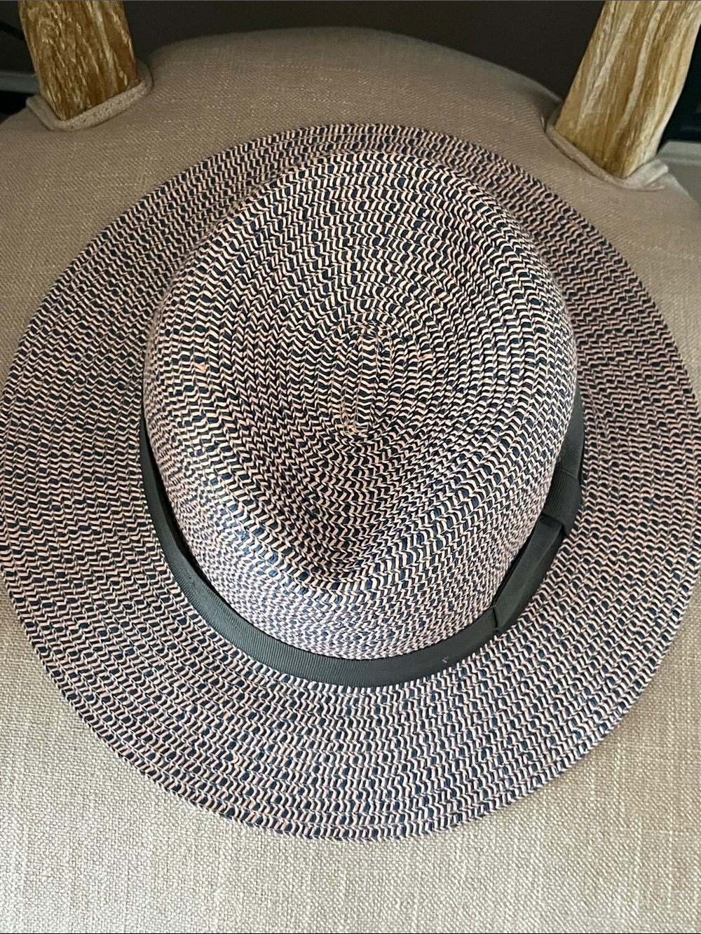 Olive & Pique Pink Straw Fedora with Black Trim - Picture 6 of 6